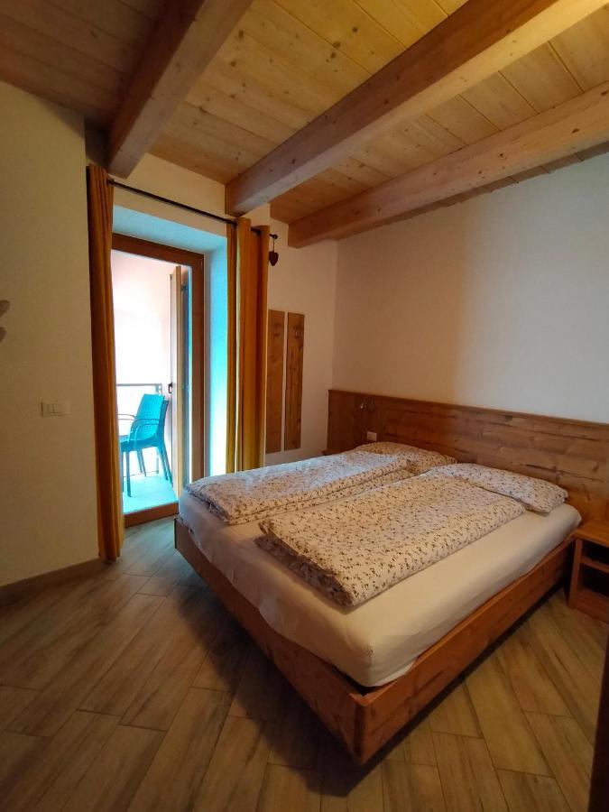 Appartamento Morettina Con Terrazzo Levico Terme Eksteriør bilde