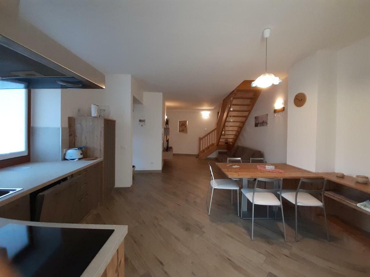 Appartamento Morettina Con Terrazzo Levico Terme Eksteriør bilde